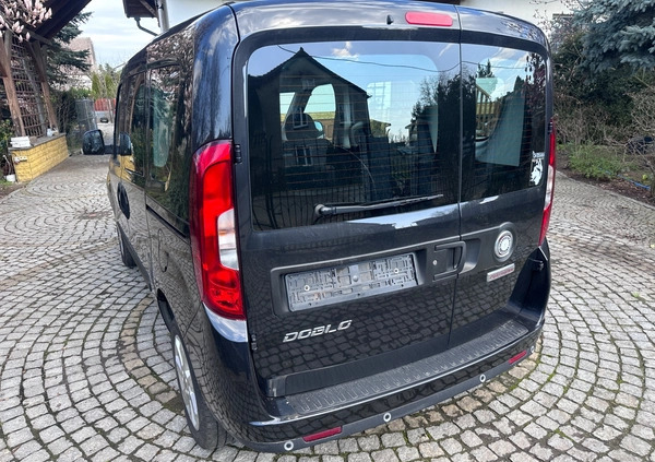 Fiat Doblo cena 64900 przebieg: 81000, rok produkcji 2019 z Wrocław małe 137